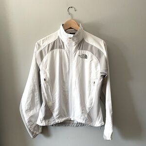 The North Face Flight Series white Wind Jacket - women’s size S